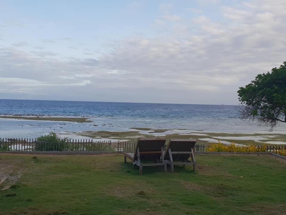 Diamond De Siquijor Beach House Esterno foto