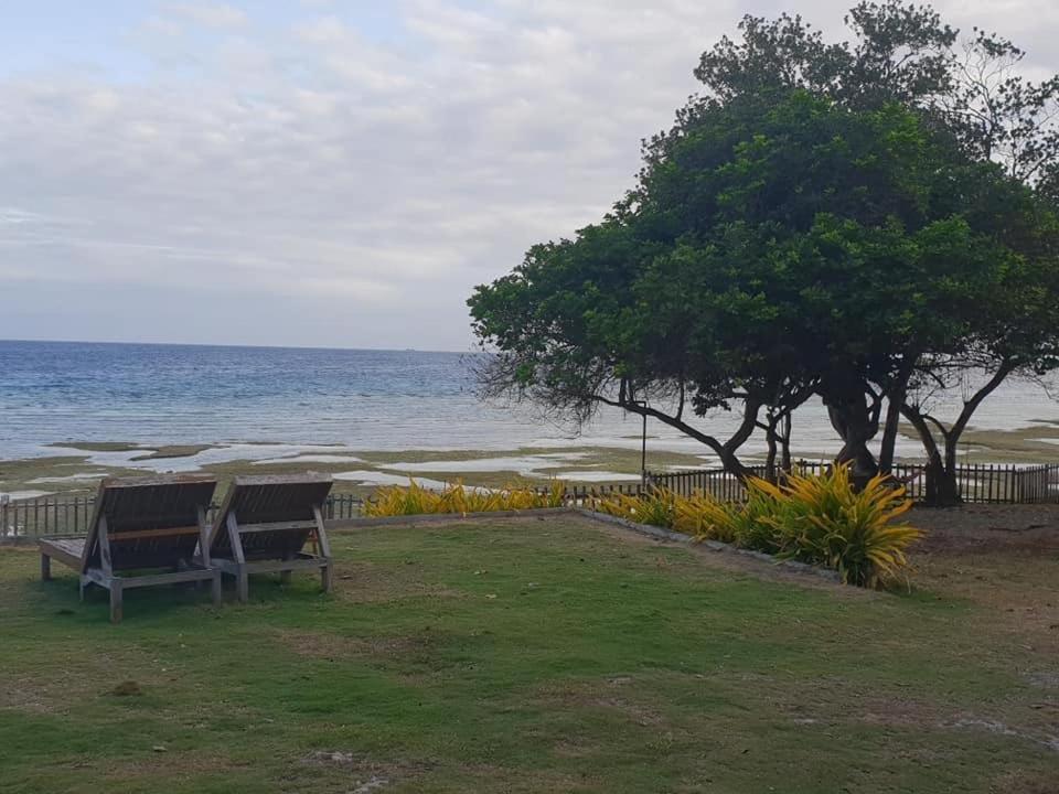 Diamond De Siquijor Beach House Esterno foto