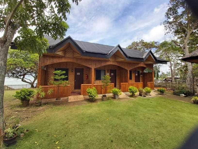 Diamond De Siquijor Beach House Esterno foto